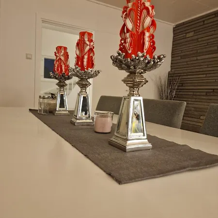 Aadarsh Rom3, 10 Min Fra Oslo Airport Privat bolig