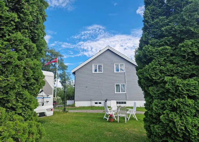 Aadarsh Rom3, 10 Min Fra Oslo Airport Quarto em Acomodações Particulares